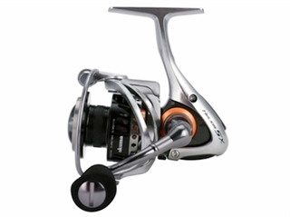 Helios SX Spinning Reel 5.0:1 Ratio Line Retrieval 24.8"